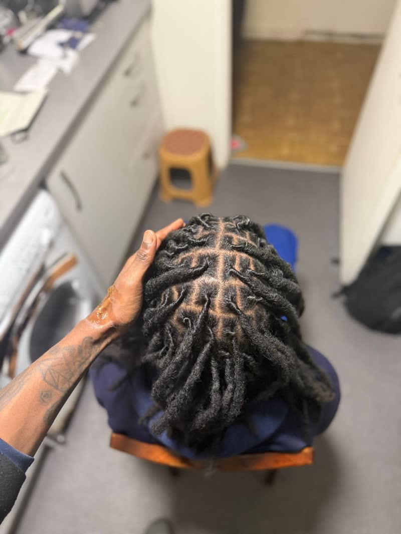 Loc work by Tallest